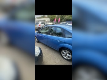 Used Ford Focus 2010 for sale - 76004926: Photo 2