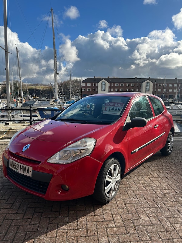Used Renault Clio 2009 for sale - 73734771: Photo 1
