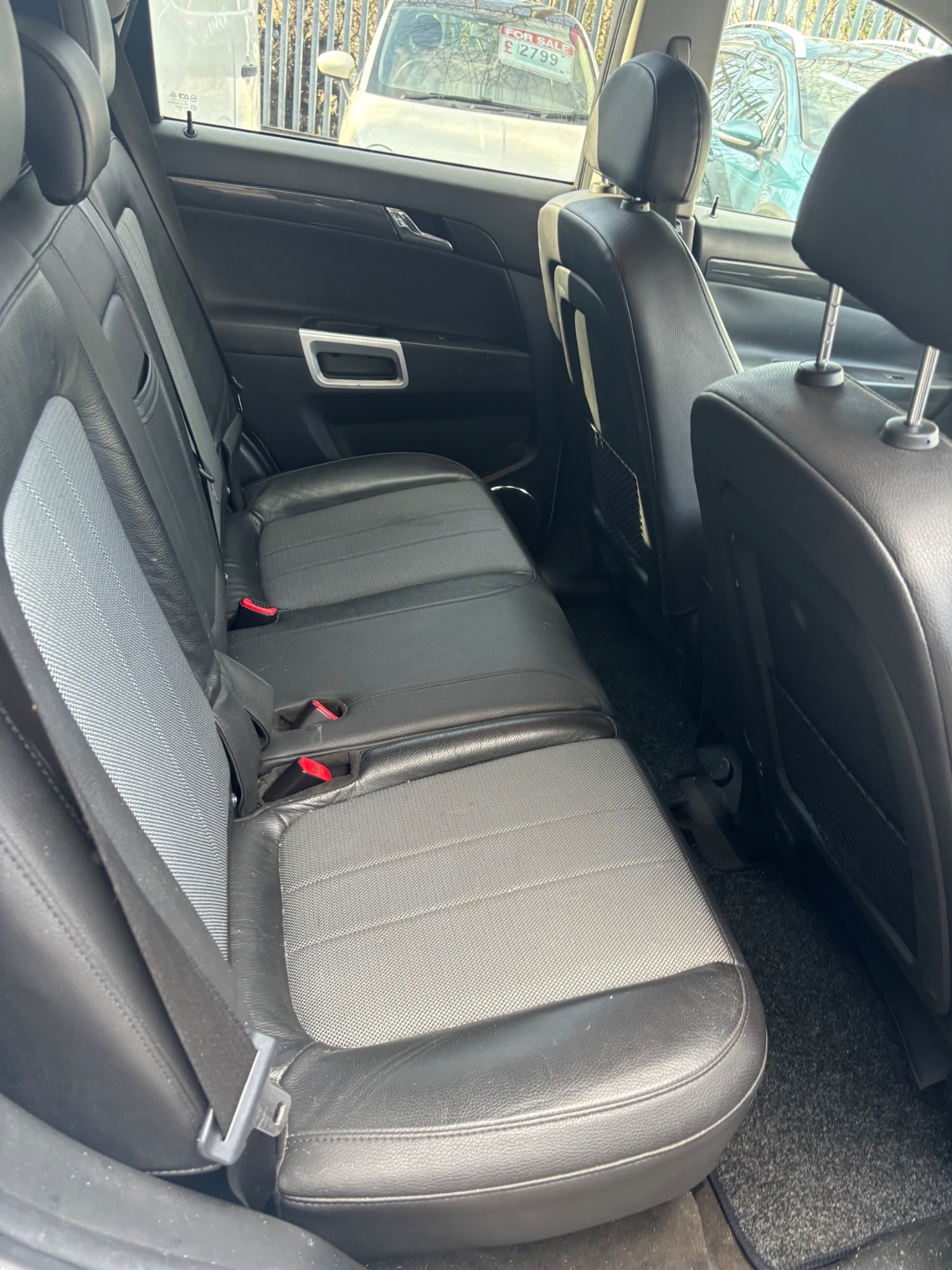 Used Vauxhall Antara 2012 for sale - 77743957: Photo 9