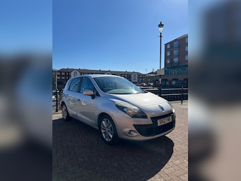 Used Renault Scenic 2012 for sale - 74299388: Photo