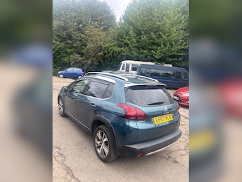 Used Peugeot 2008 2017 for sale - 79241096: Photo