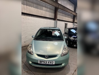 Used Honda Jazz 2004 for sale - 77950506: Photo