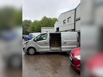 Used Vauxhall Vivaro 2017 for sale - 78535022: Photo