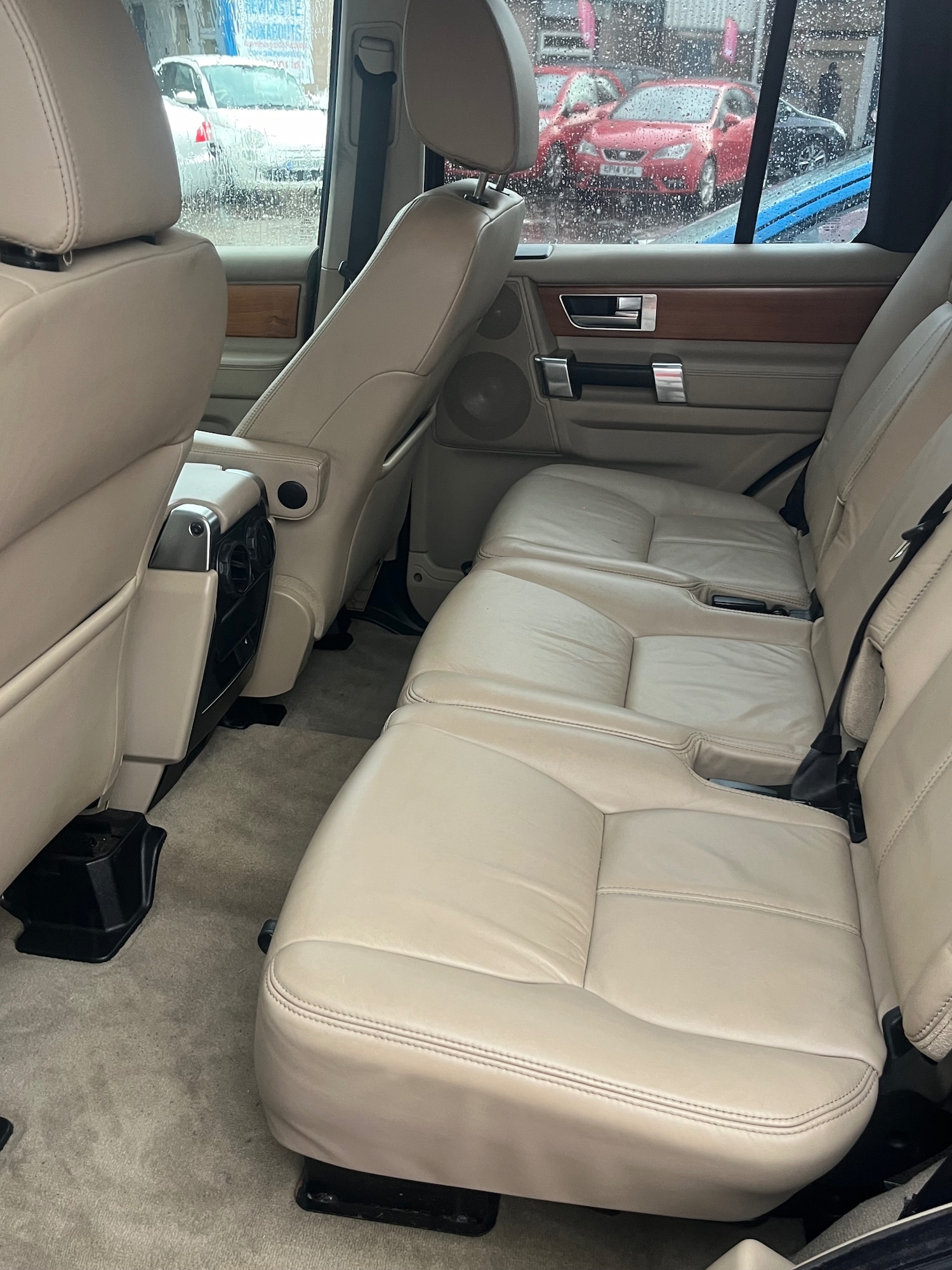 Used Land Rover Discovery 2009 for sale - 76879370: Photo 8