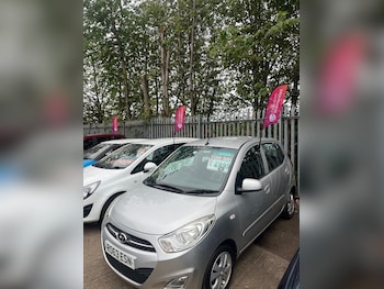 Used Hyundai i10 2013 for sale - 75863759: Photo
