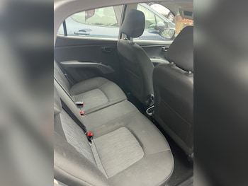 Used Hyundai i10 2013 for sale - 75863759: Photo
