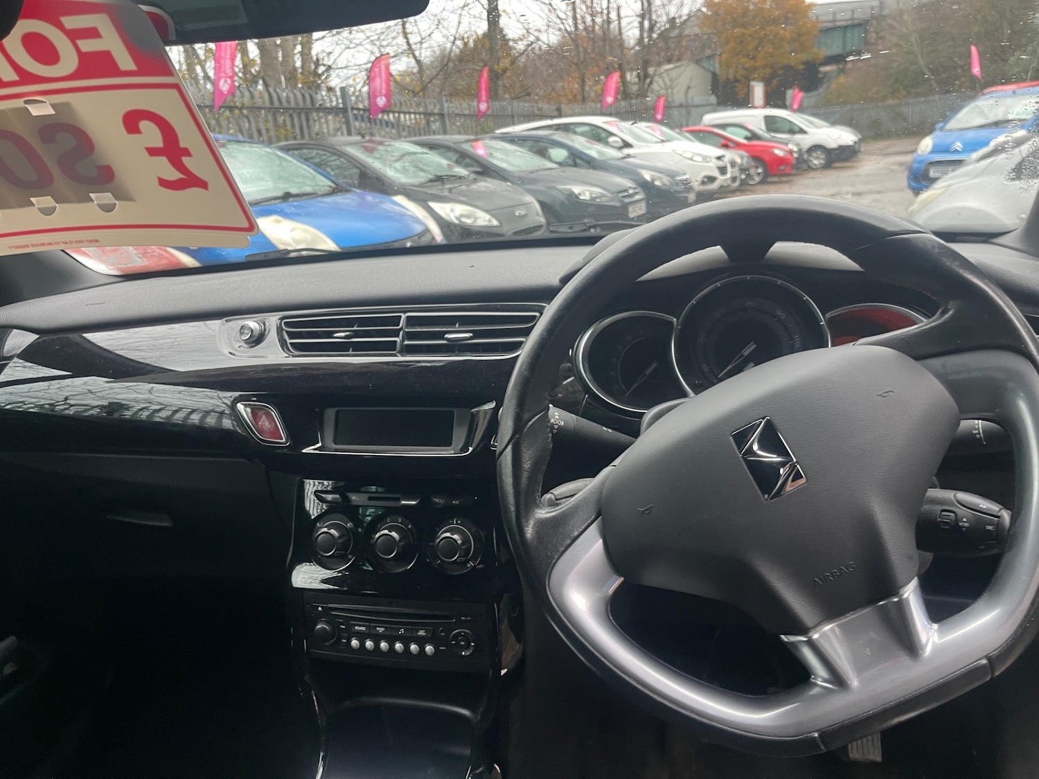 Used Citroen DS3 2012 for sale - 76738533: Photo 4