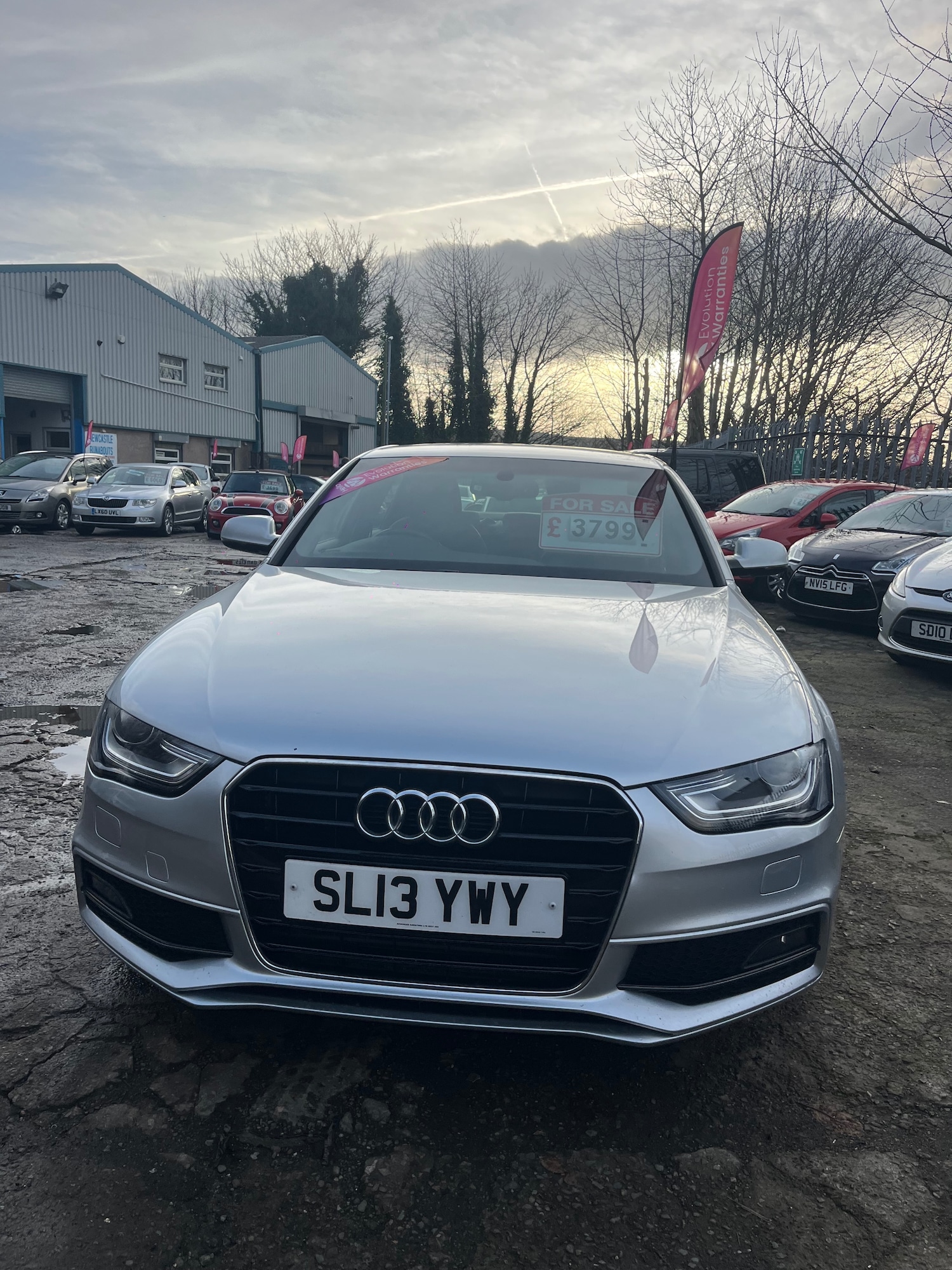 Used Audi A4 2013 for sale - 76923996: Photo 2