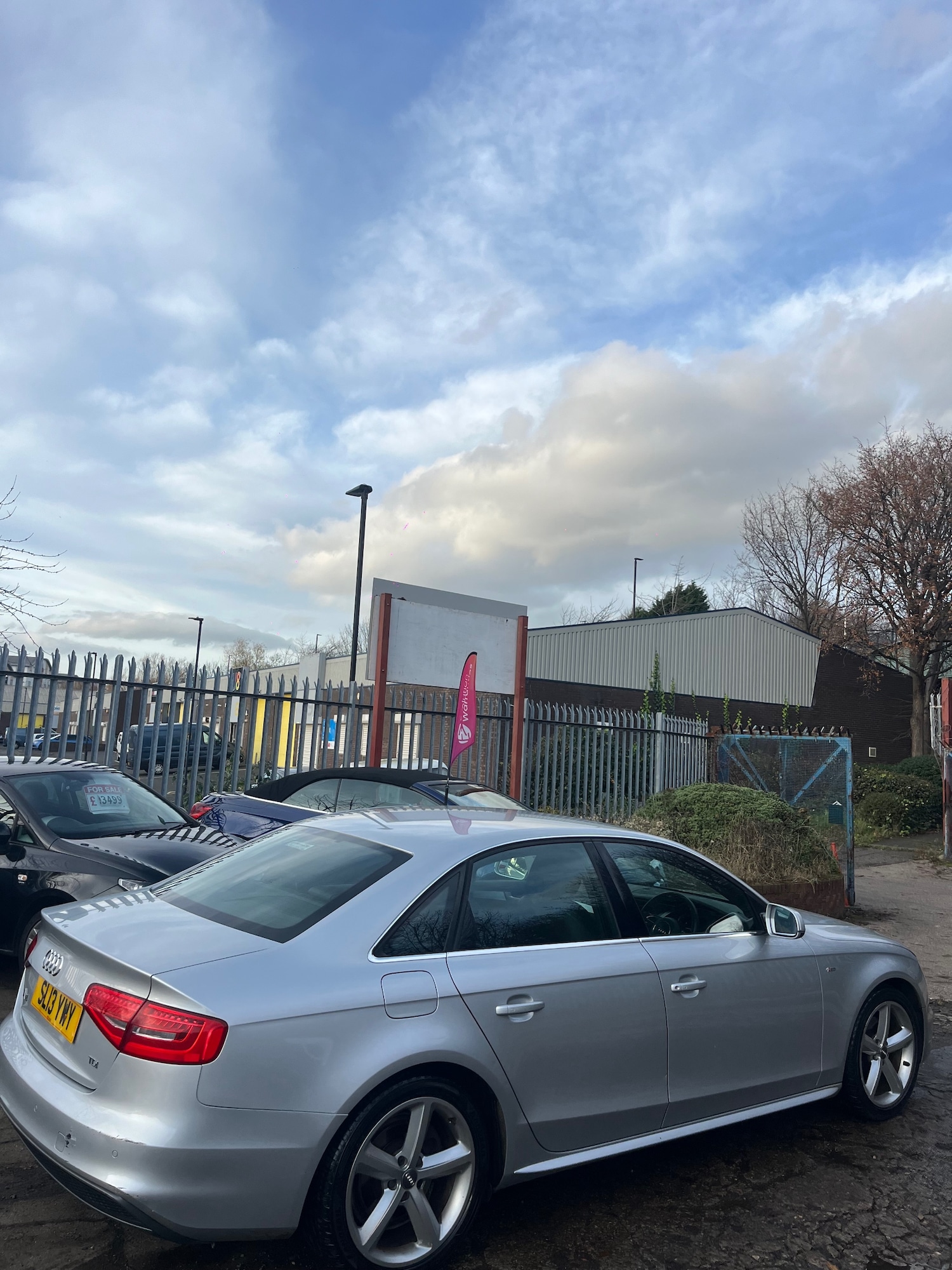 Used Audi A4 2013 for sale - 76923996: Photo 3