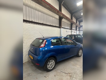 Used Fiat Punto 2013 for sale - 78210345: Photo