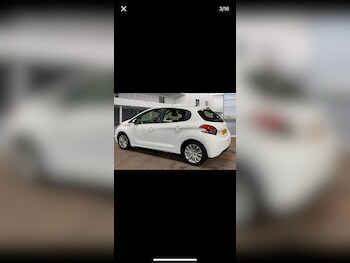 Used Peugeot 208 2018 for sale - 76568688: Photo