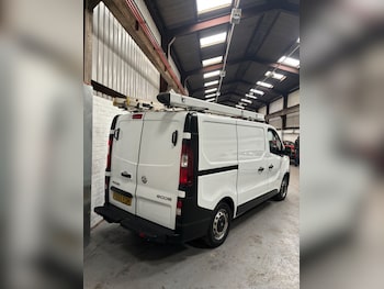 Used Vauxhall Vivaro 2015 for sale - 78607860: Photo