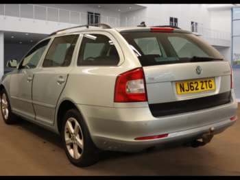 Used Skoda Octavia 2012 for sale - 75092449: Photo