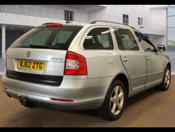 Used Skoda Octavia 2012 for sale - 75092449: Photo