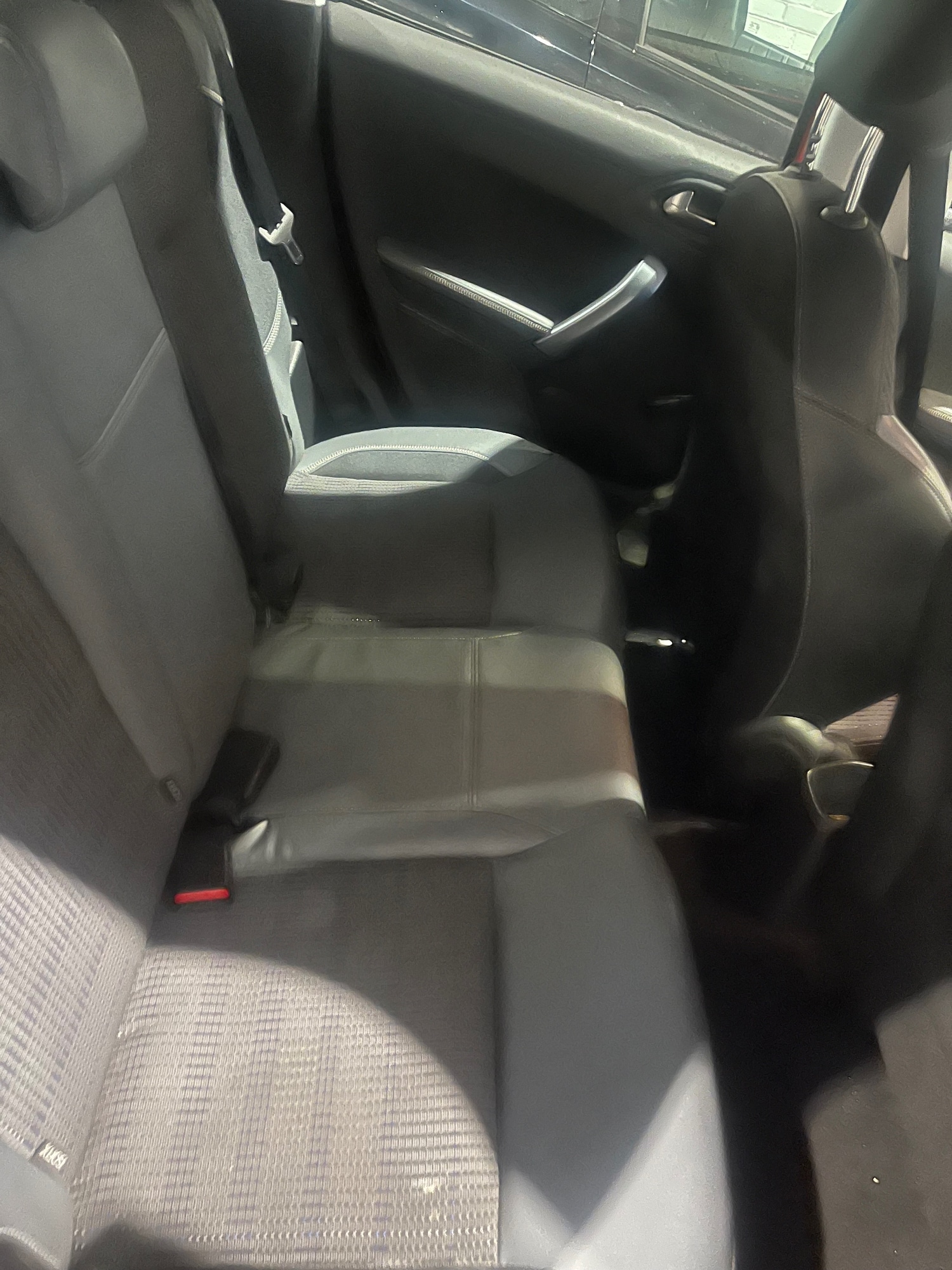 Used Peugeot 208 2015 for sale - 76709664: Photo 7