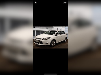 2013 (13) - 1.6 125 Zetec 5dr Powershift
