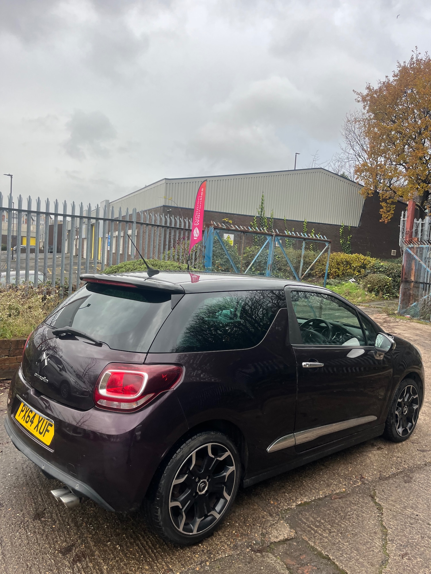 Used Citroen DS3 2014 for sale - 76738391: Photo 4