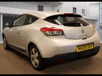 Used Renault Megane 2009 for sale - 74360517: Photo