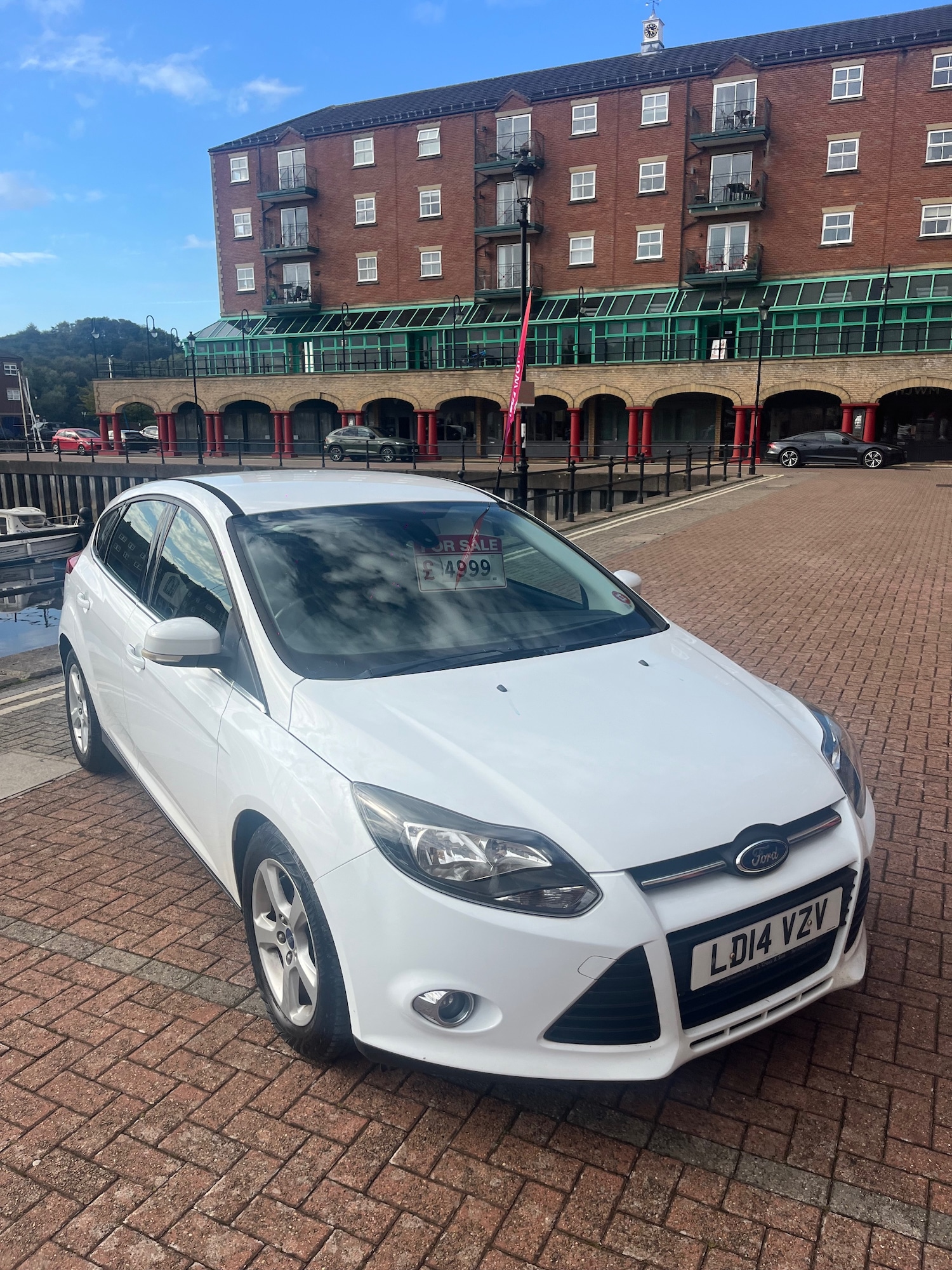 Used Ford Focus 2014 for sale - 76114400: Photo 1