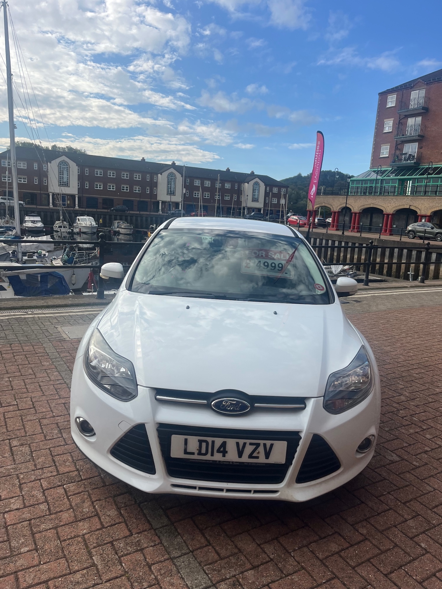 Used Ford Focus 2014 for sale - 76114400: Photo 2