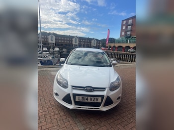 Used Ford Focus 2014 for sale - 76114400: Photo 2