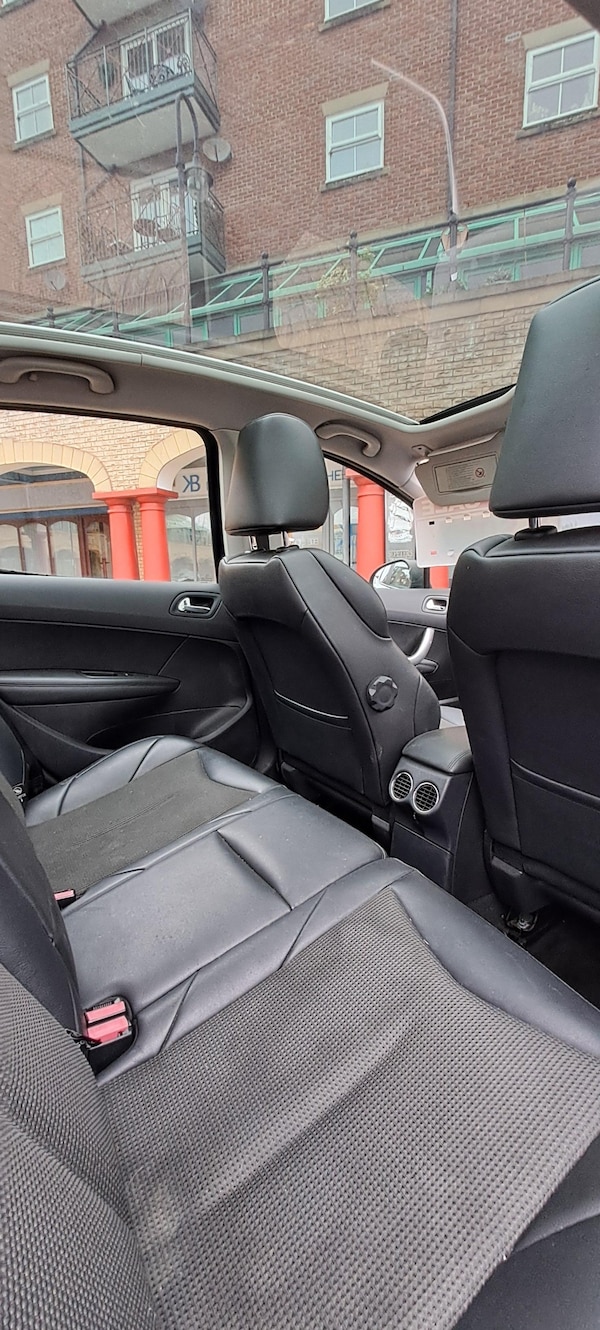 Used Peugeot 308 2011 for sale - 73734766: Photo 5