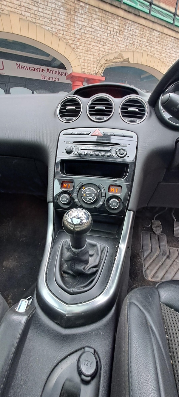 Used Peugeot 308 2011 for sale - 73734766: Photo 9