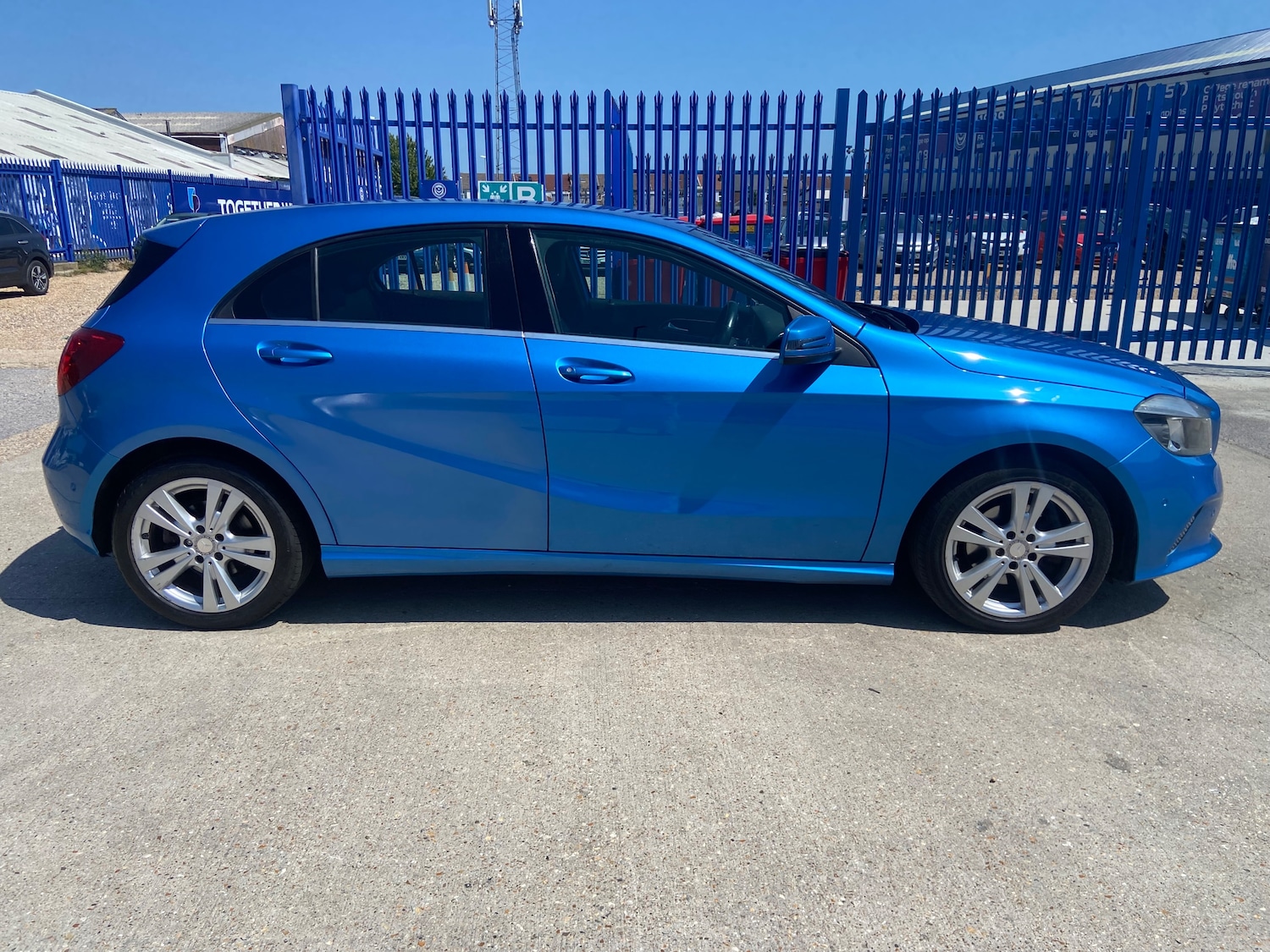 Used Mercedes-Benz A-Class 2016 for sale - 76402588: Photo 4