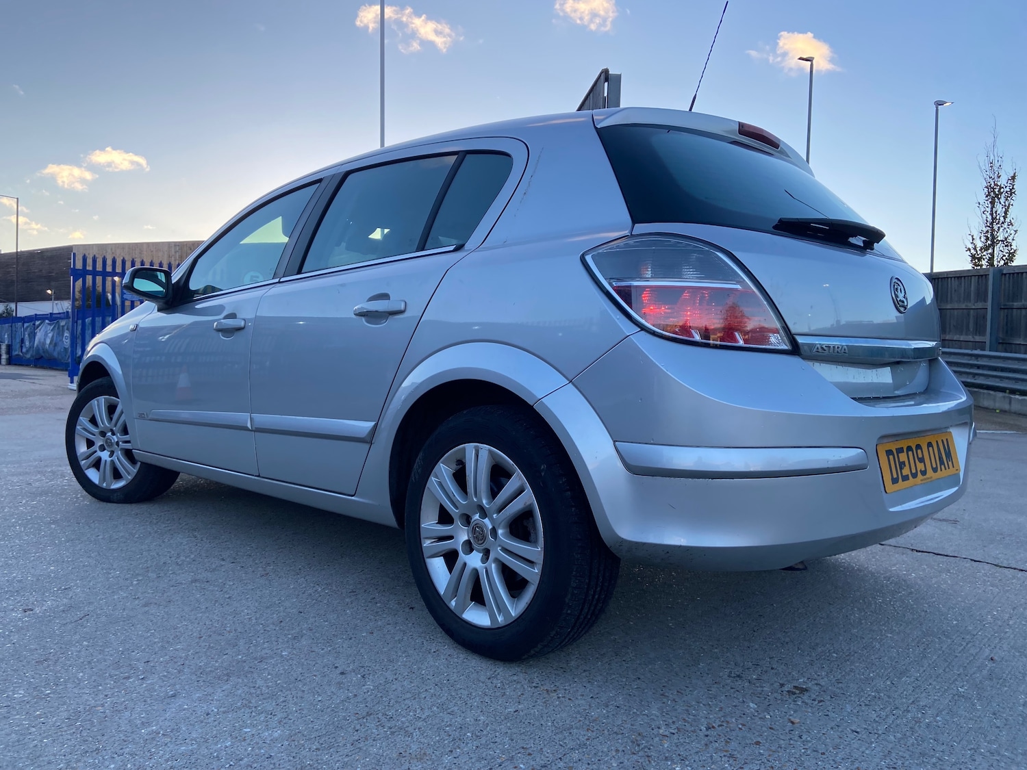 Used Vauxhall Astra 2009 for sale - 76635053: Photo 6
