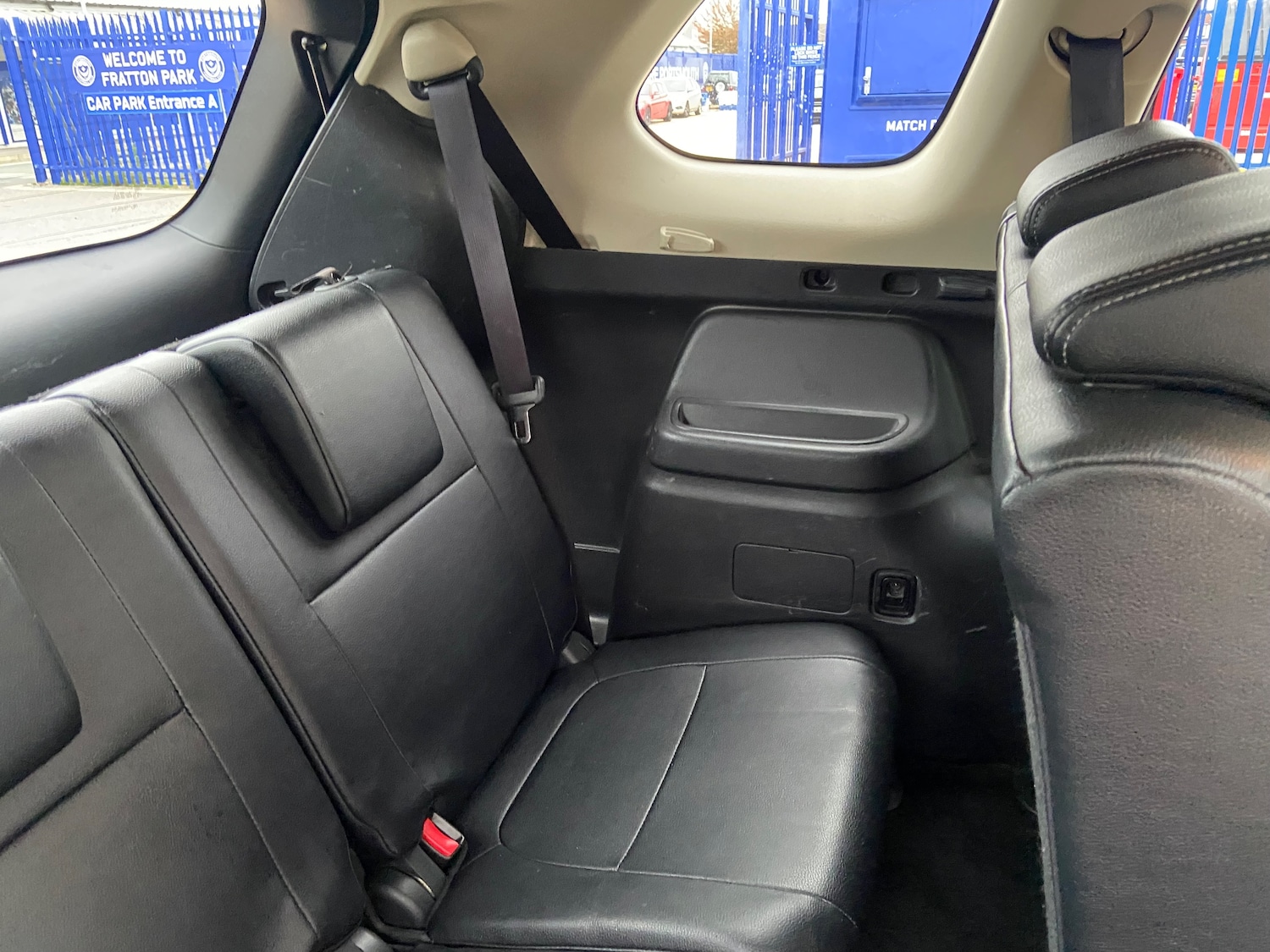 Used Mitsubishi Outlander 2015 for sale - 76402617: Photo 14