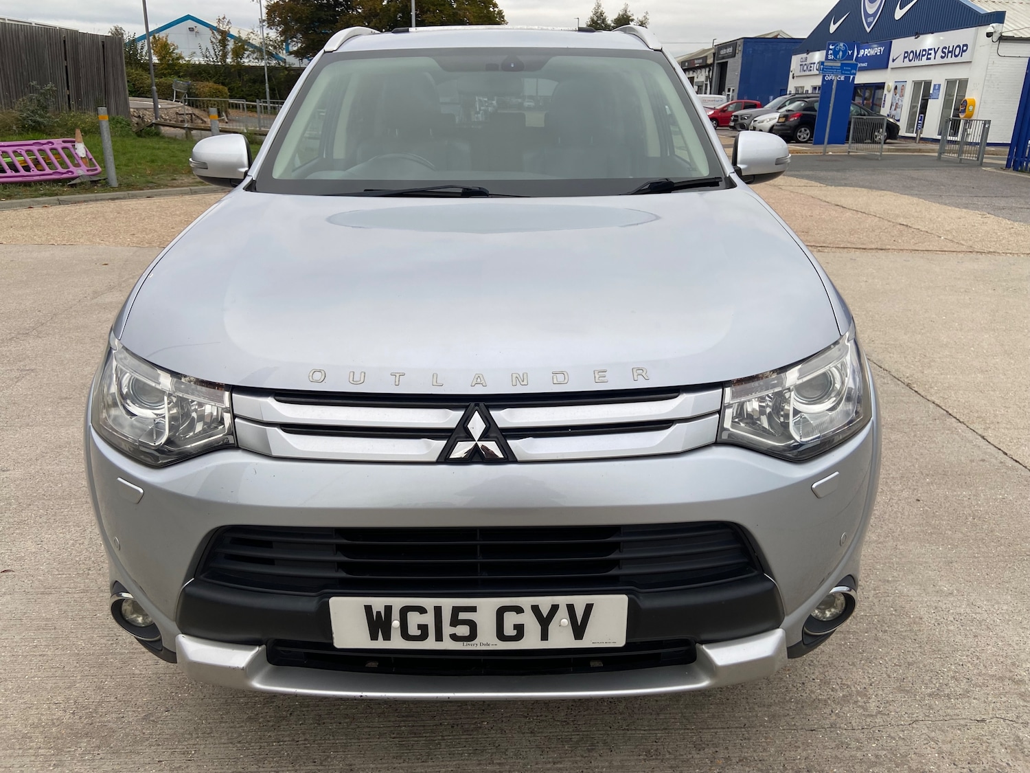 Used Mitsubishi Outlander 2015 for sale - 76402617: Photo 5