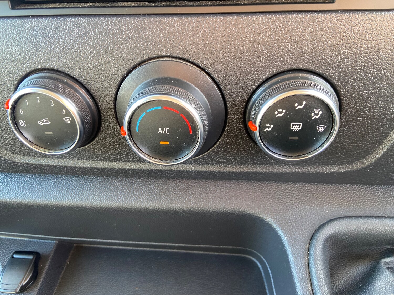 Used Nissan Interstar 2022 for sale - 76402623: Photo 24