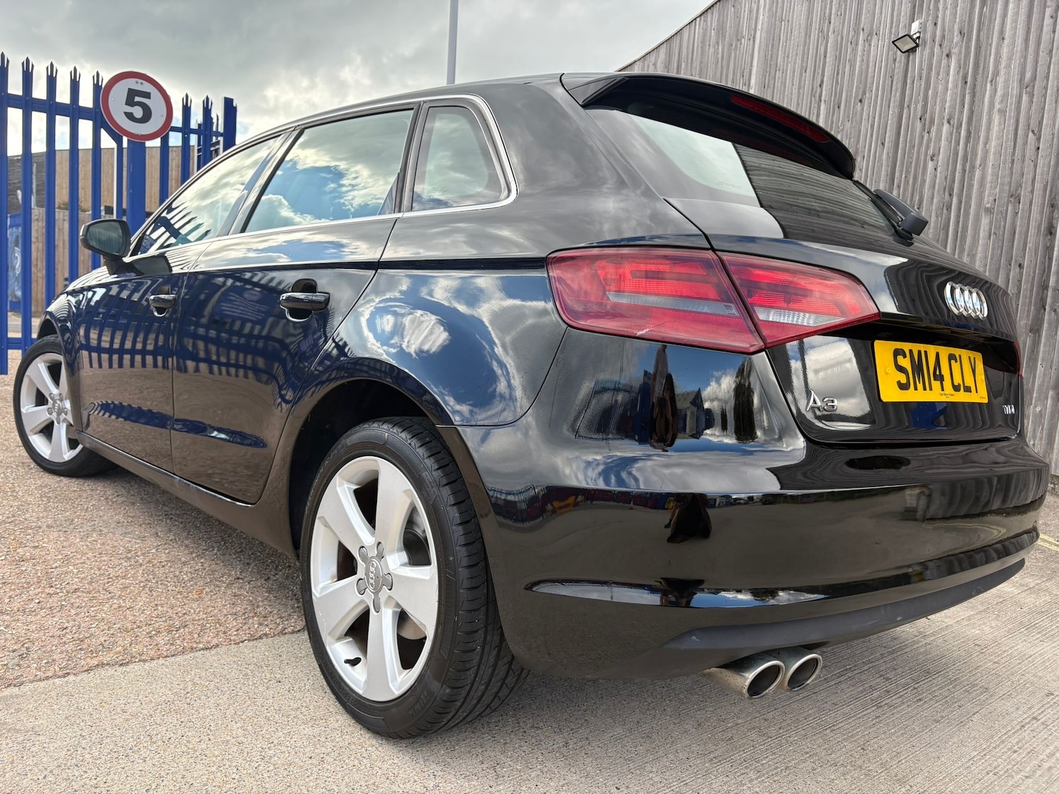 Used Audi A3 2014 for sale - 76402624: Photo 21