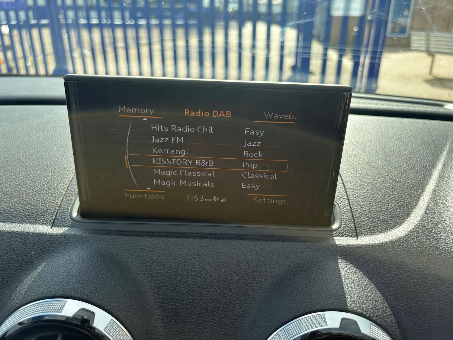 Used Audi A3 2014 for sale - 76402624: Photo 6