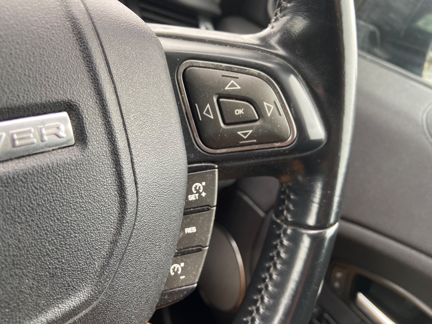 Used Land Rover Range Rover Evoque 2017 for sale - 76453654: Photo 11