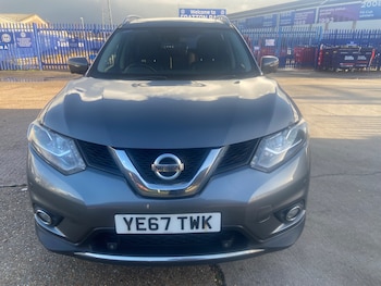 Used Nissan X-Trail 2017 for sale - 76724111: Photo