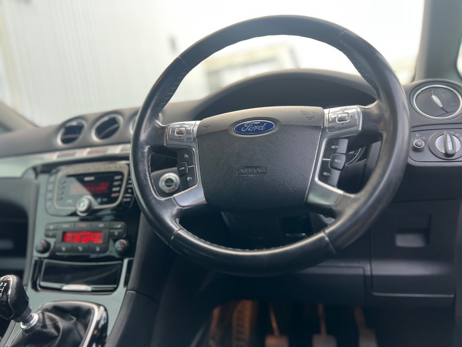 Used Ford Galaxy 2012 for sale - 76402630: Photo 6