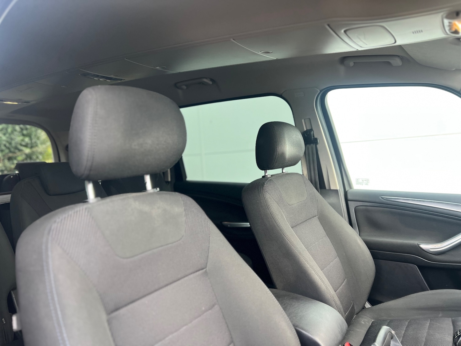 Used Ford Galaxy 2012 for sale - 76402630: Photo 9