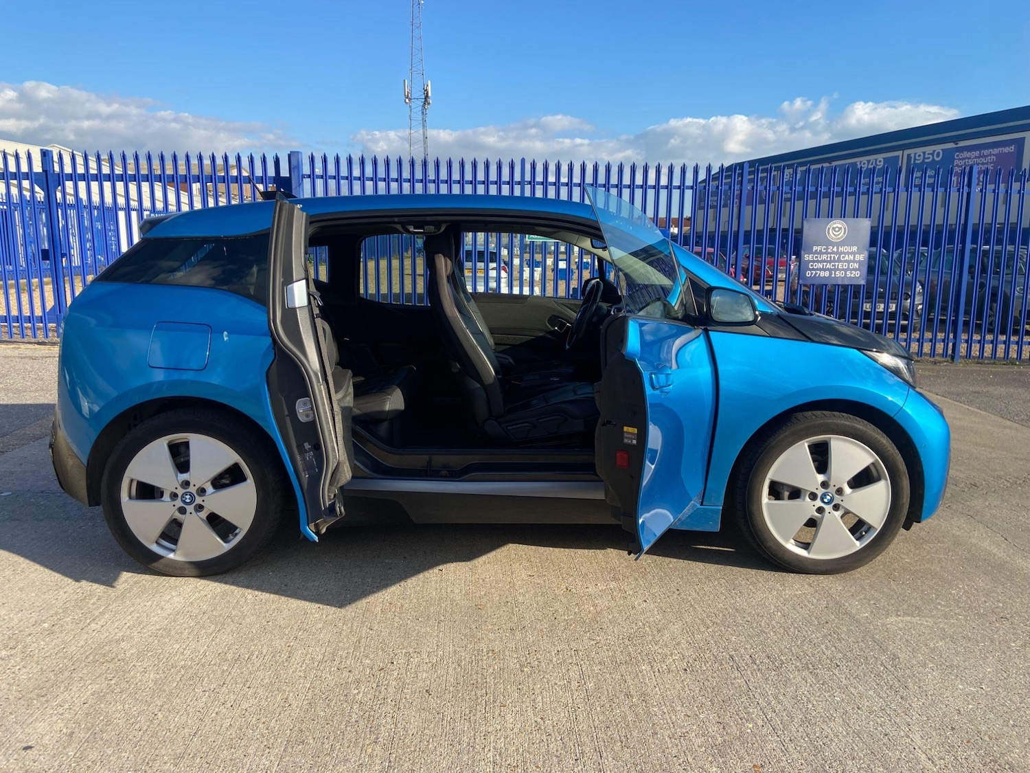 Used BMW i3 2017 for sale - 76402586: Photo 2