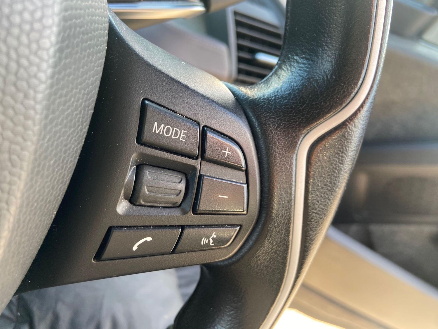 Used BMW i3 2017 for sale - 76402586: Photo 32