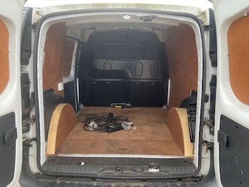 Used Renault Kangoo 2019 for sale - 76402582: Photo