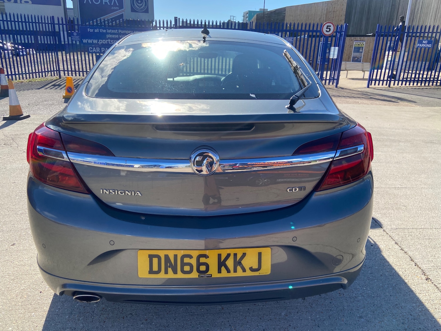 Used Vauxhall Insignia 2016 for sale - 76402621: Photo 21