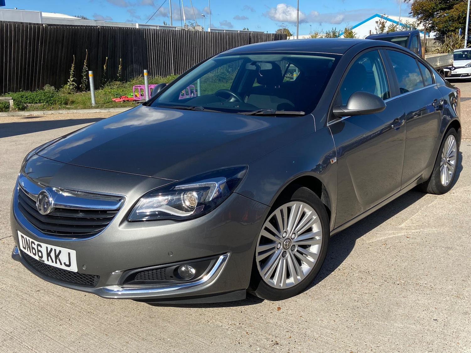Used Vauxhall Insignia 2016 for sale - 76402621: Photo 9