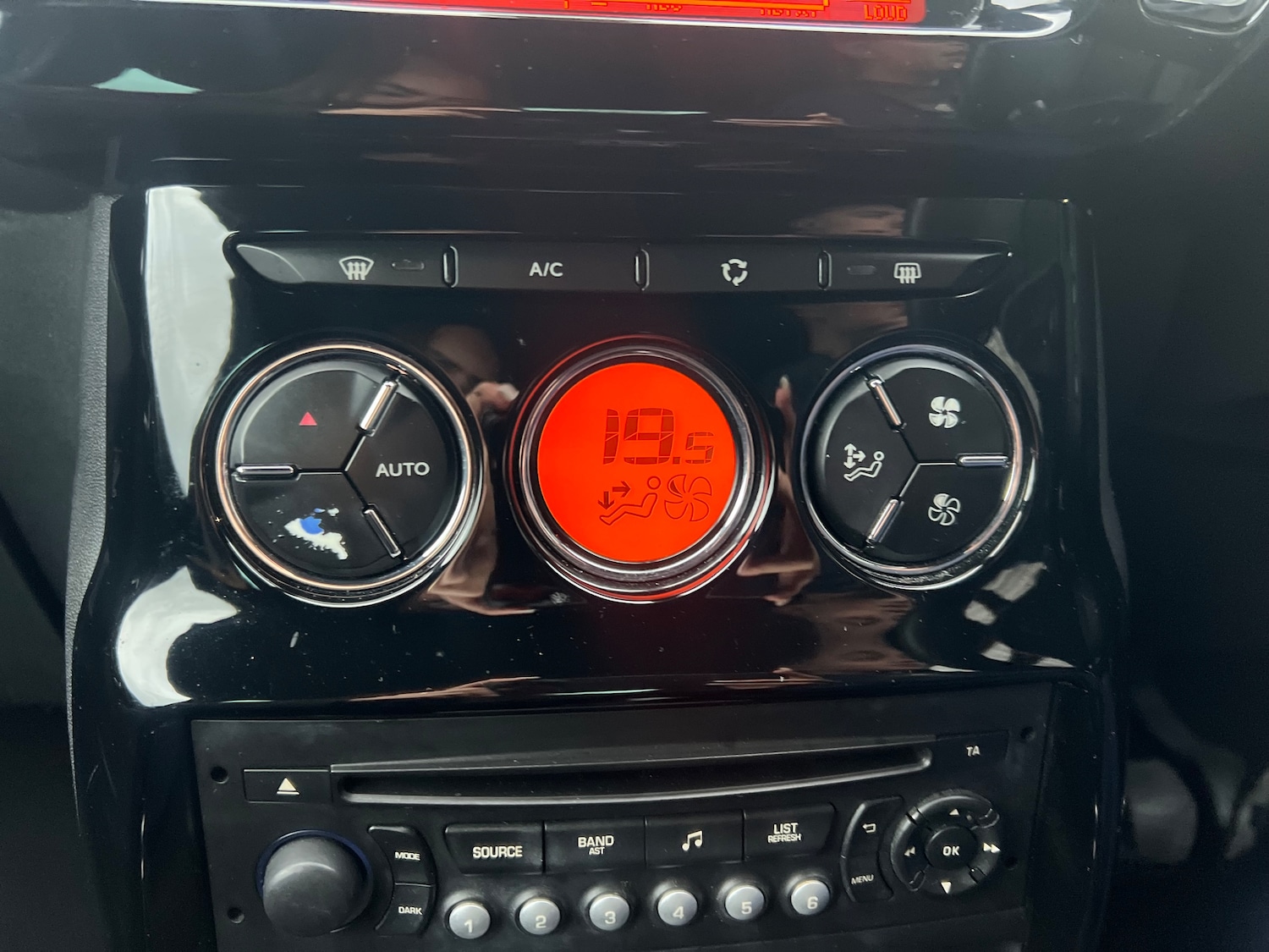 Used Citroen DS3 2015 for sale - 76416521: Photo 18