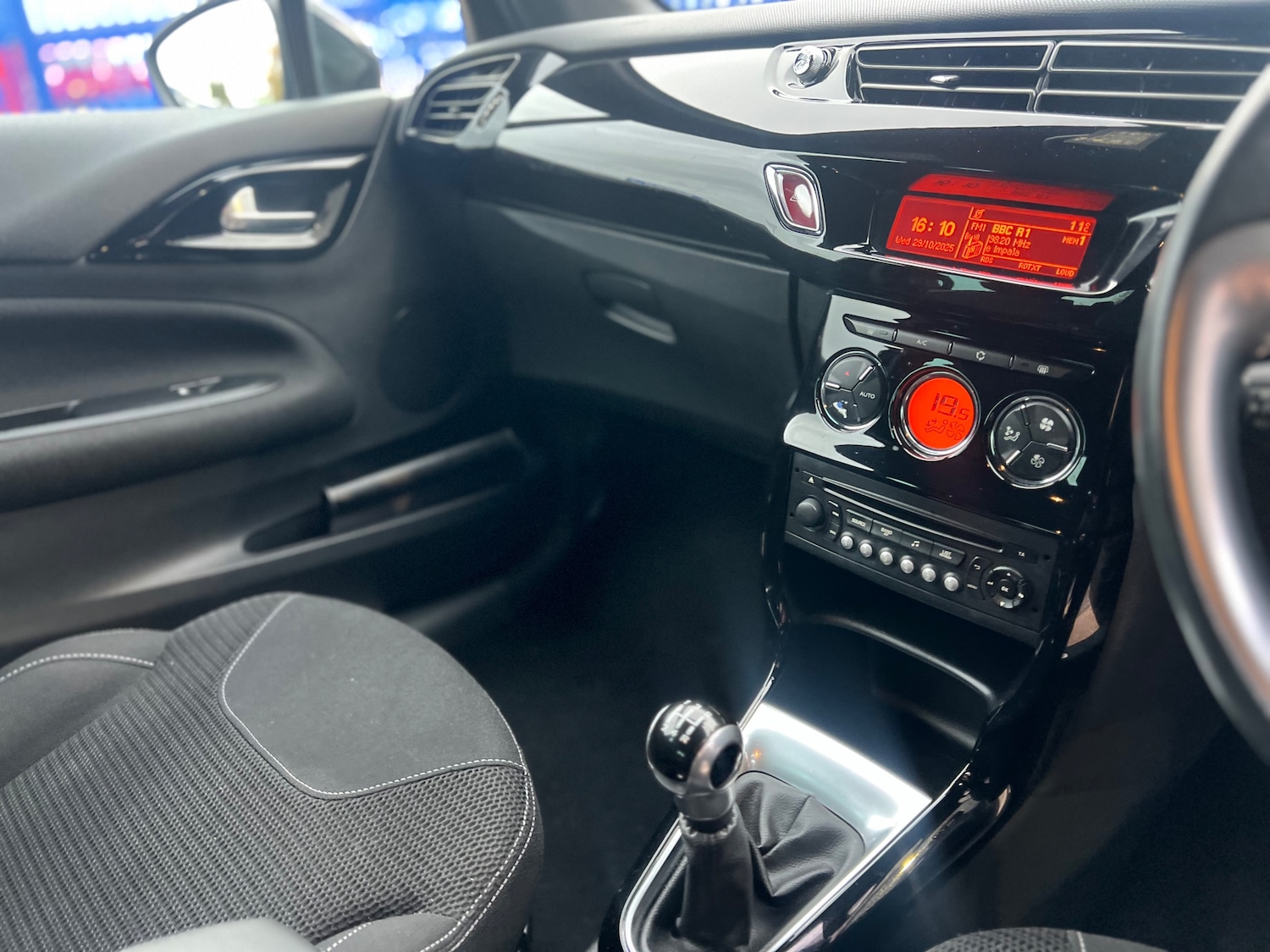 Used Citroen DS3 2015 for sale - 76416521: Photo 6