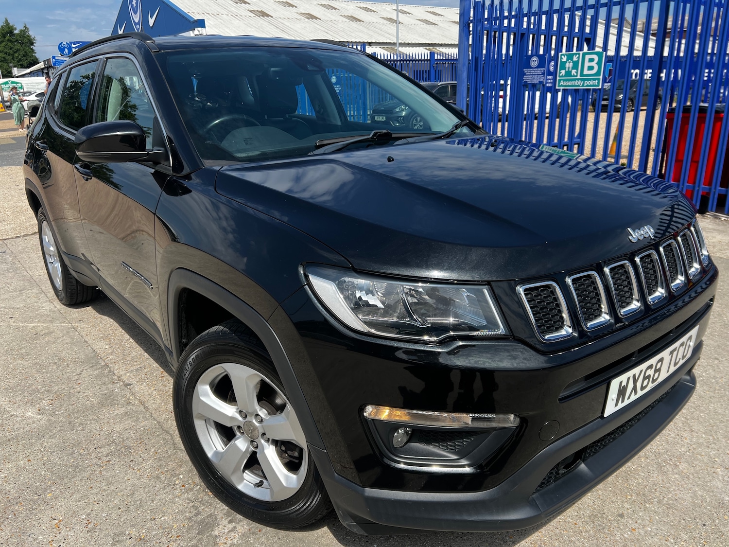 Used Jeep Compass 2018 for sale - 76402569: Photo 1