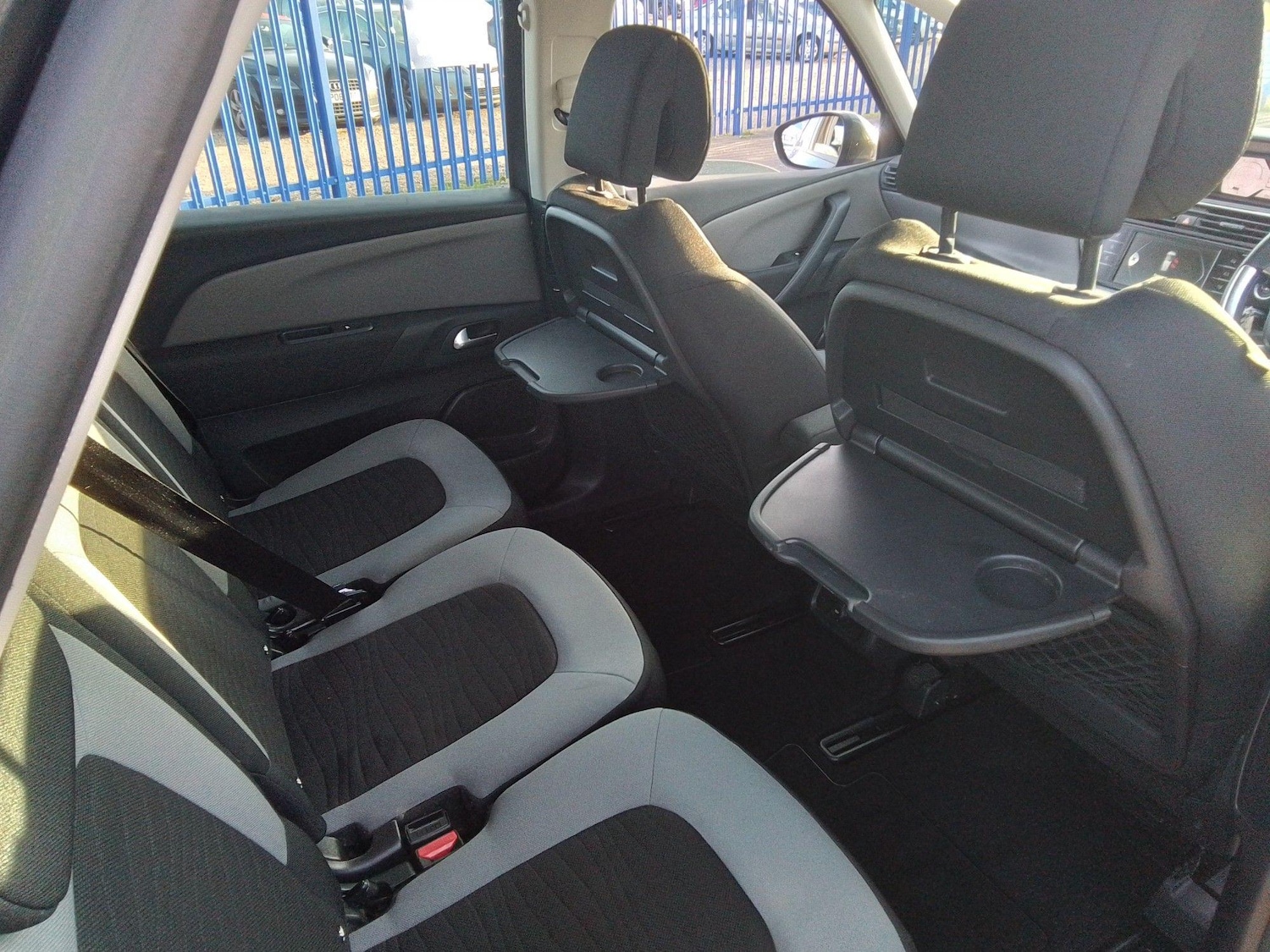 Used Citroen C4 Picasso 2014 for sale - 76402585: Photo 11