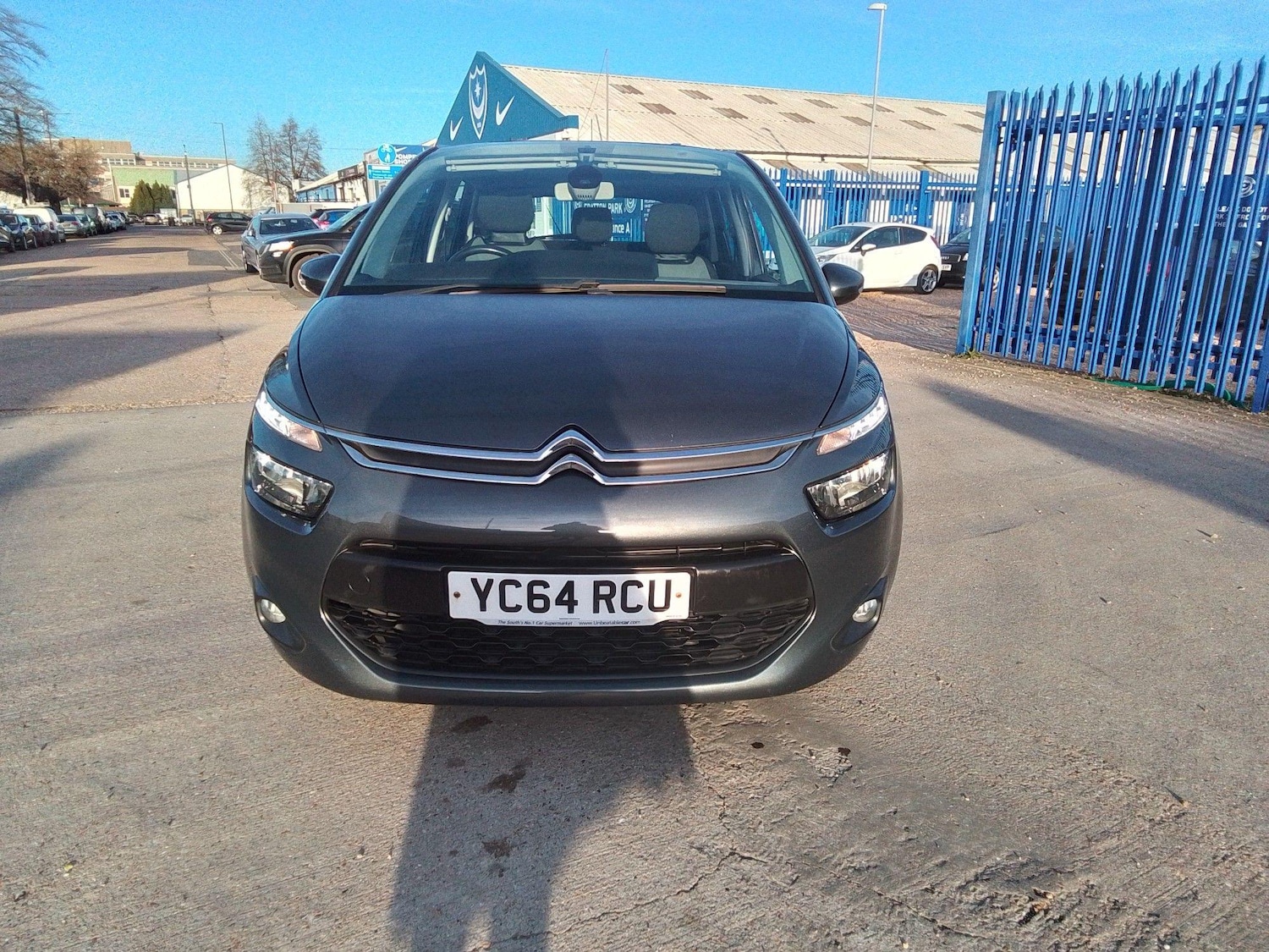 Used Citroen C4 Picasso 2014 for sale - 76402585: Photo 2