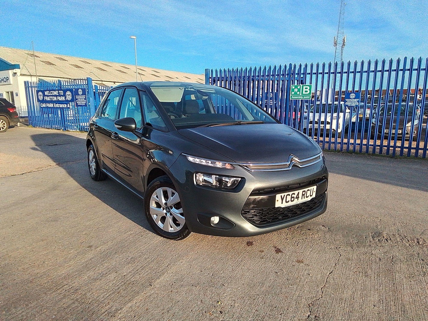 Used Citroen C4 Picasso 2014 for sale - 76402585: Photo 3