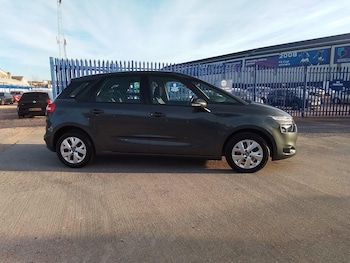 Used Citroen C4 Picasso 2014 for sale - 76402585: Photo